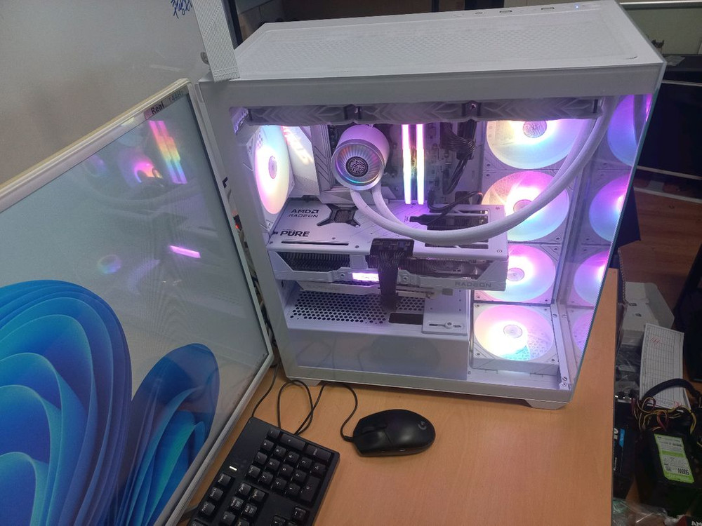 게이밍 pc 본체 i9-14900Kf Rx9070xT 32g 이미지