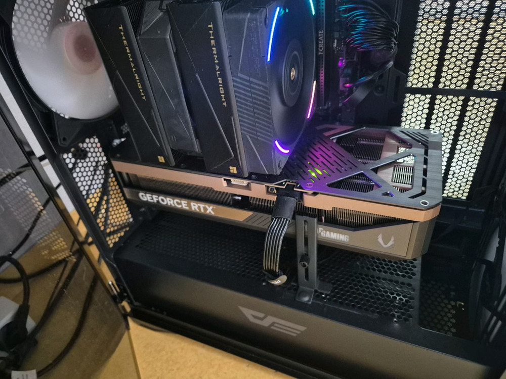 ZOTAC GAMING RTX 5070 Ti SOLID OC 16GB 판매 이미지