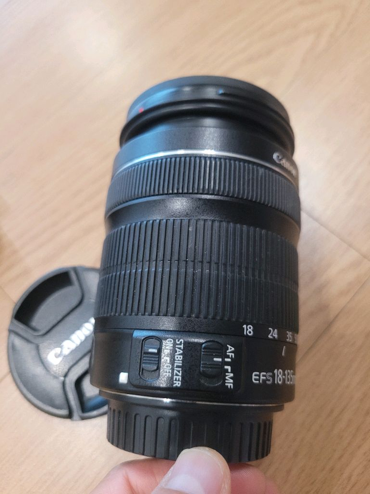 캐논 EF-S 18-135mm f/3.5-5.6 IS STM 이미지