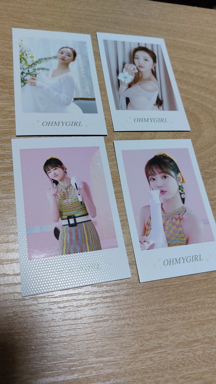 오마이걸 유아 폴라로이드 포카 세트 이미지
