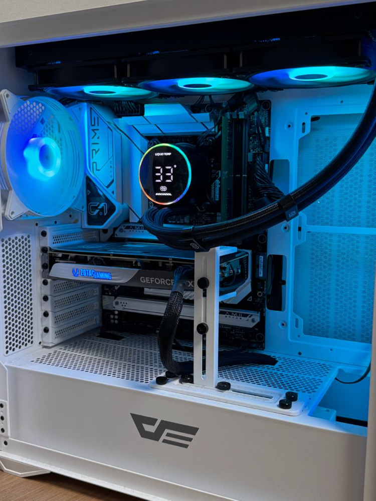 인텔 정품 i7-14700k / DDR5 32gb / 2TB 하이엔드 작업용 게이밍 컴퓨터 이미지