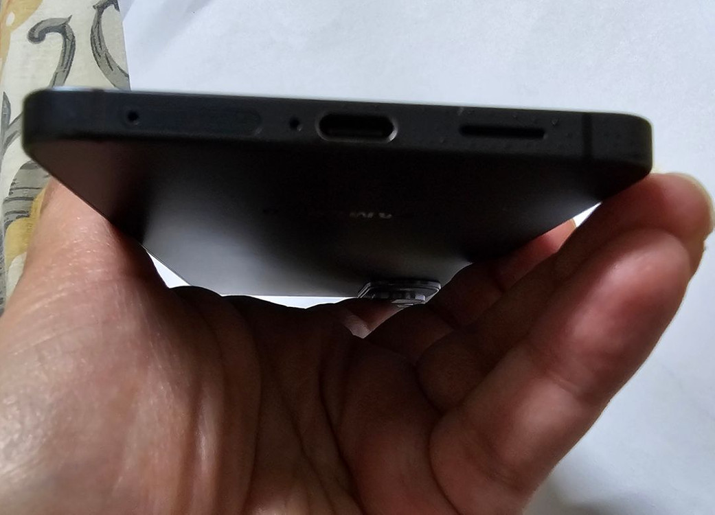 갤럭시S25엣지 블랙 256GB 이미지