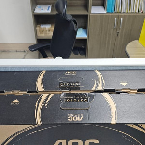 알파스캔 AOC Q27G40E 개봉만한 새상품 팝니다. 2개 있습니다. 이미지