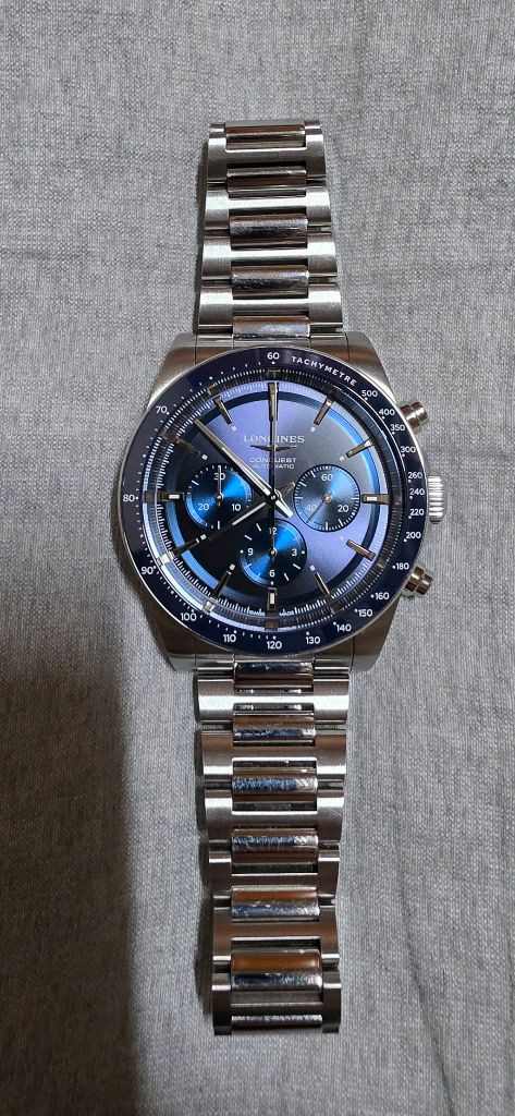 론진 콘퀘스트 크로노그래프 블루 42mm 이미지