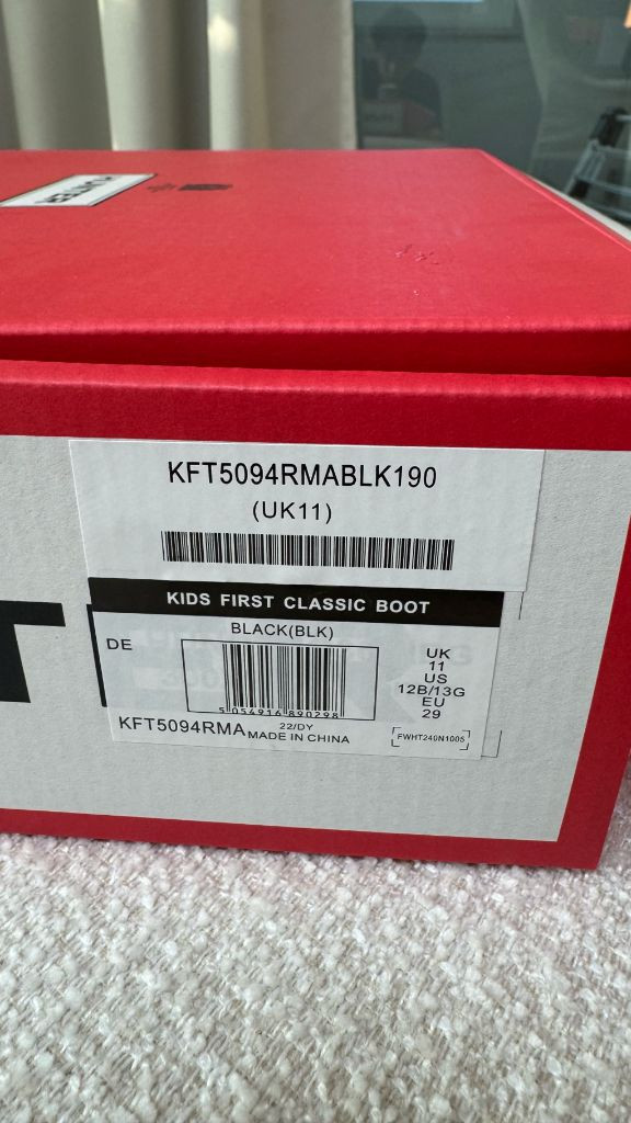 헌터 키즈 레인부츠 UK11 판매합니다. 이미지