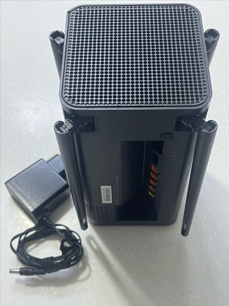 ipTIME AX8004M Wi-Fi 6 유무선 공유기 이미지