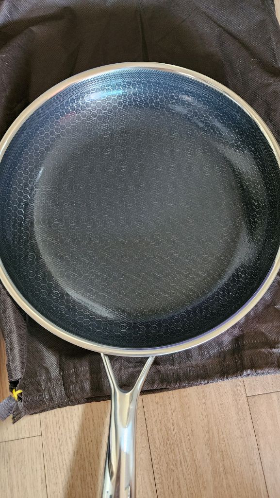 쿡셀 블랙큐브 28cm후라이팬 28cm 웍 일괄 미사용 새제품 이미지