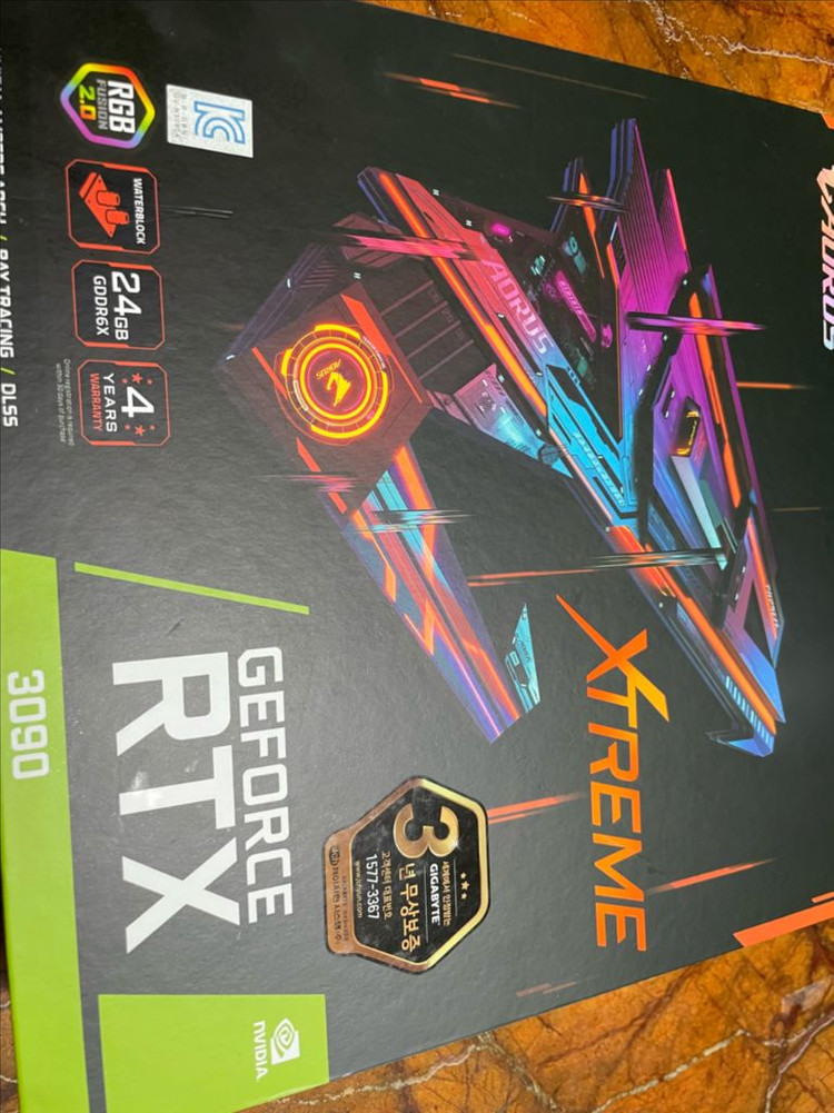 Asus Aorus RTX 3090 Waterforce 이미지