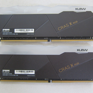 KLEVV DDR4-3200 CRAS X RGB 32G(16Gx2) 이미지