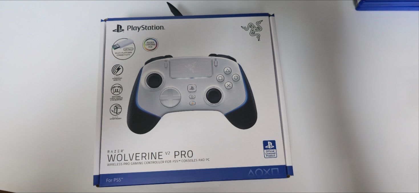 PS5 레이저 울버린 V 2 PRO 화이트 새제품 팝니다 이미지