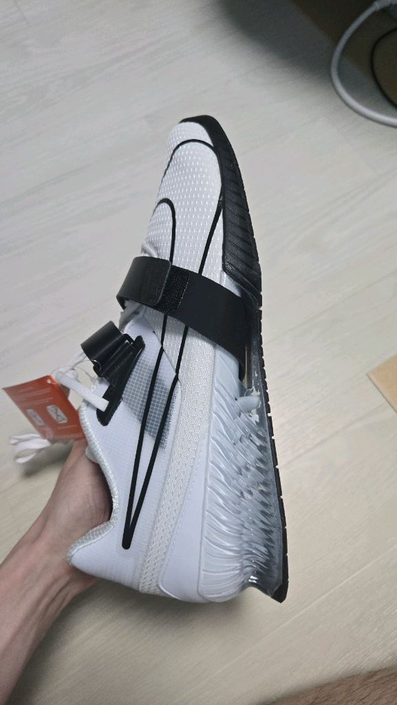 나이키 로말레오4 화이트블랙 역도화 헬스화 트레이너화 300mm 판매합니다 왕발 빅사이즈 이미지