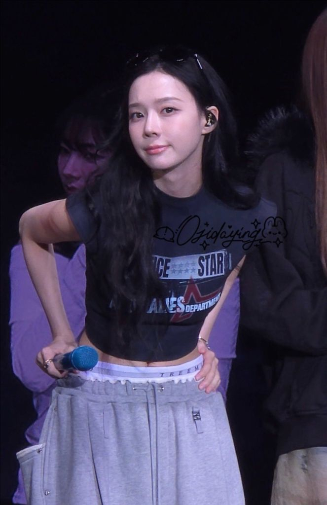 트리밍버드 더블웨이스트 새깅 스웻팬츠 (새상품, 에스파 윈터 착용) 이미지