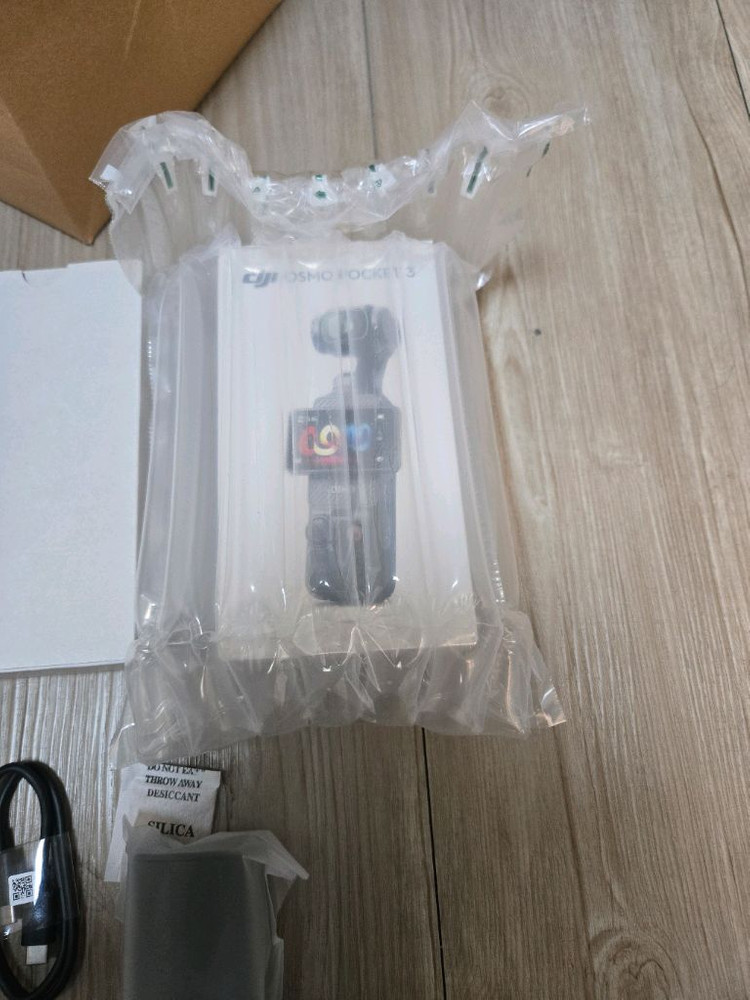 오즈모포켓3콤보 미사용 이미지