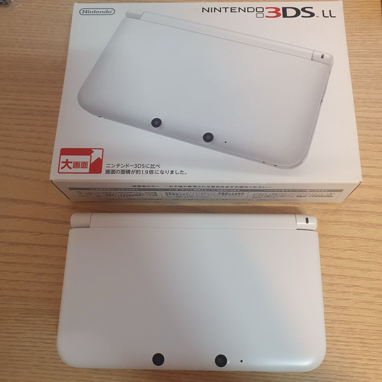 닌텐도 3ds xl 구큰다수 화이트 박스 세트 이미지