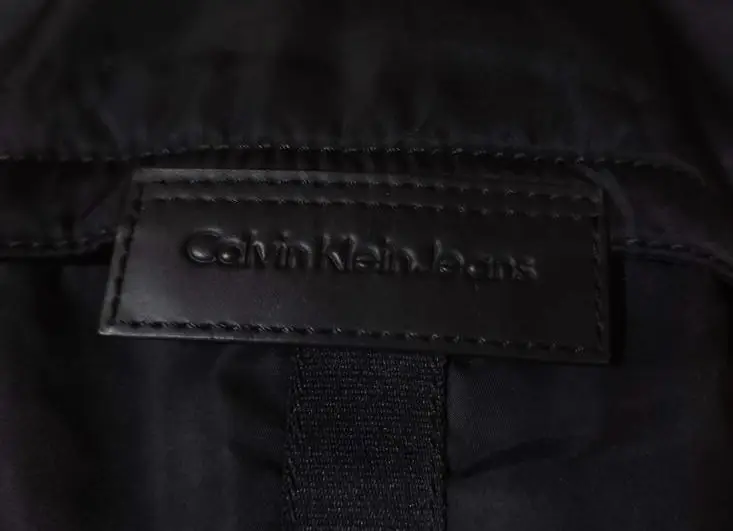 캘빈클라인 메탈 버클 백팩 이미지