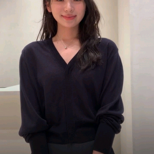 시에 sie 썸미니 네이비 s 팔아요 이미지