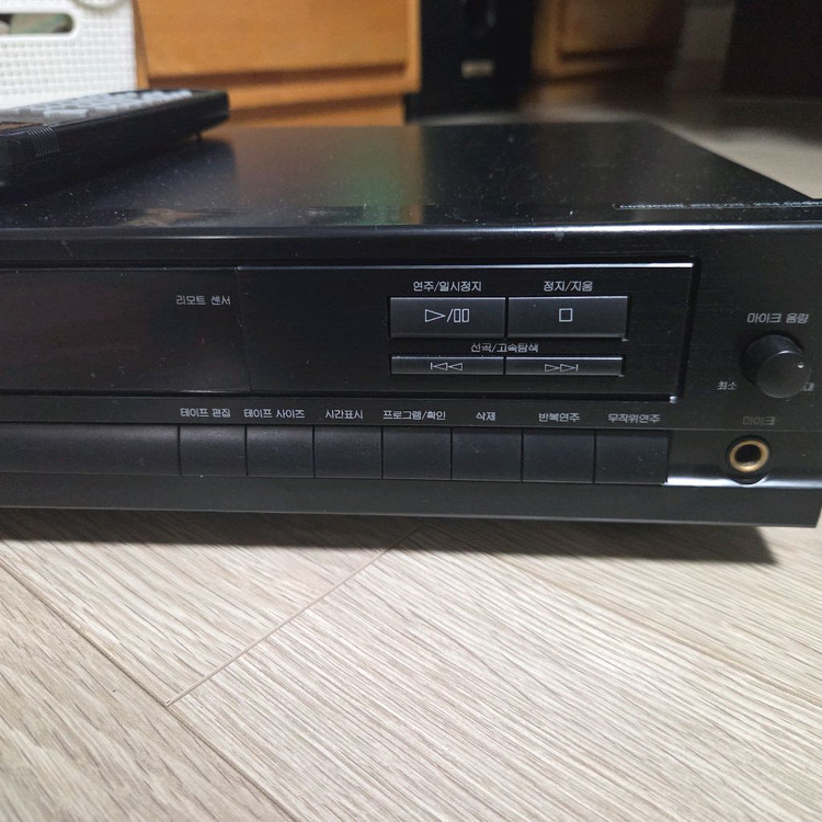 인켈 CDP CDG-3030R 판매합니다. 이미지
