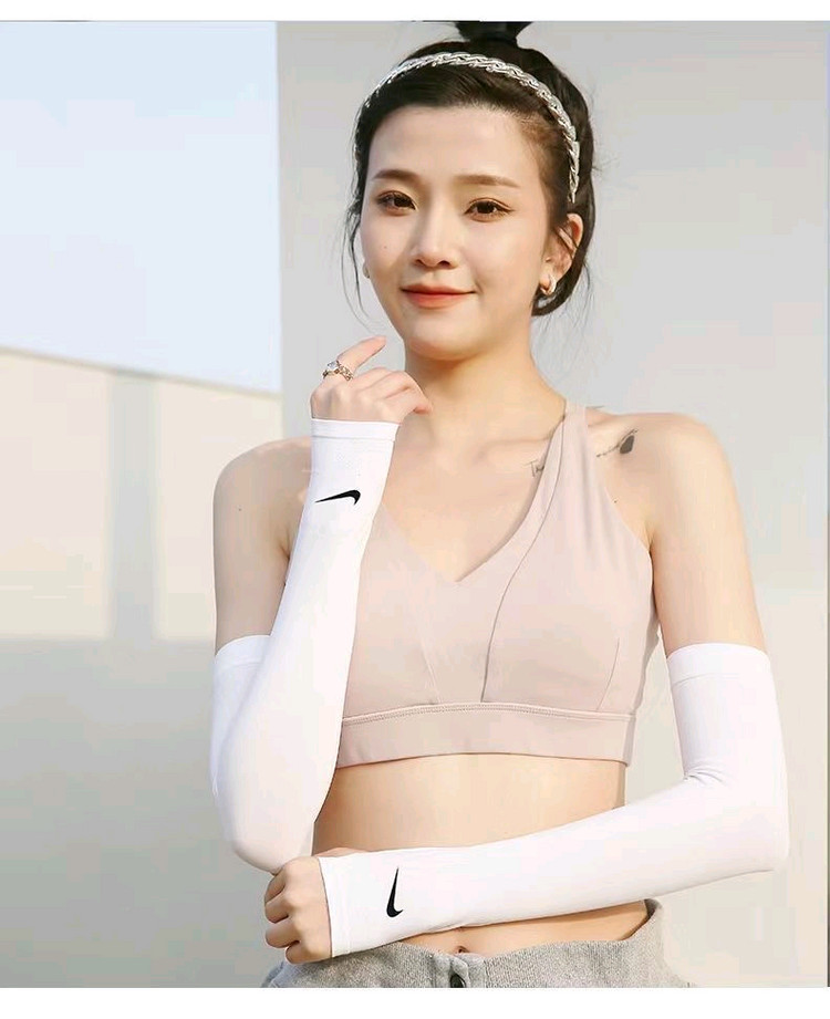 새제품 나이키 드라이핏 팔토시 세트 이미지
