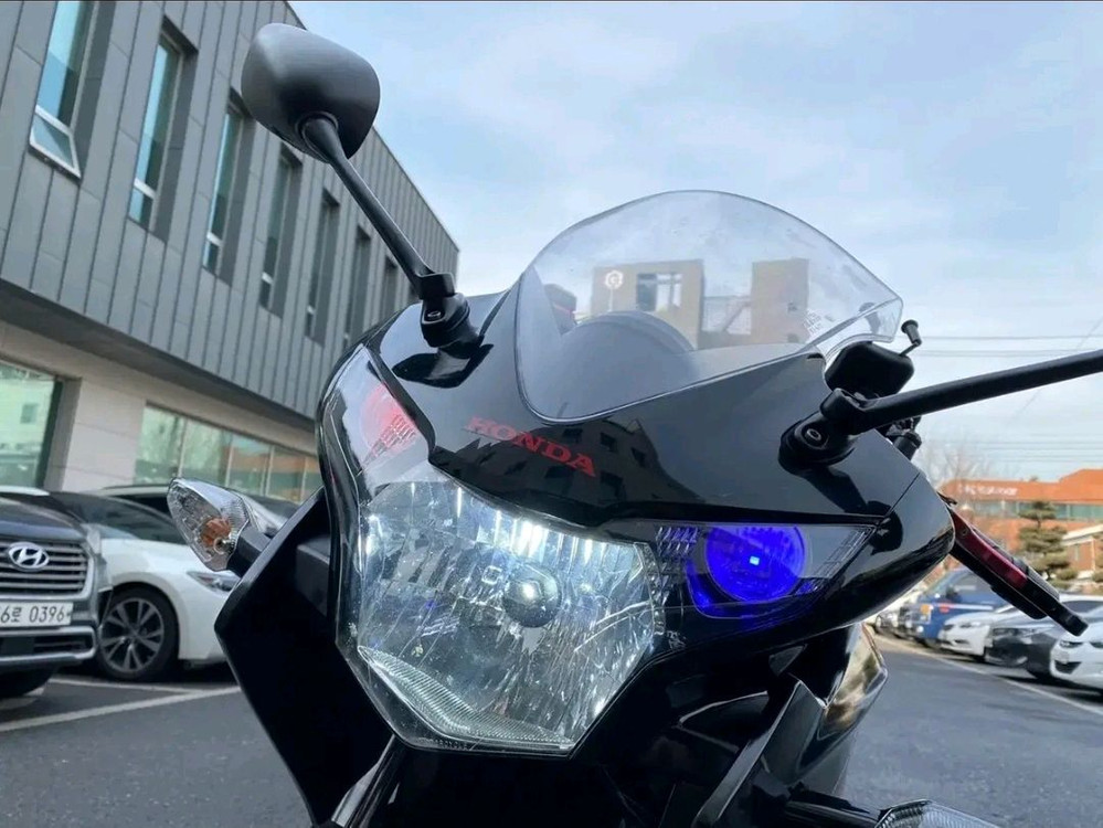 혼다 CBR125 16년식 아크라포빅 구변완료 이미지