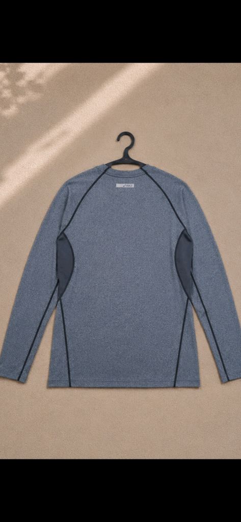 아식스 남성 기능성 긴팔 래쉬가드 팝니다 이미지