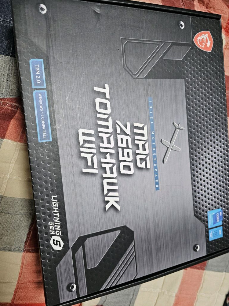 MSI MAG z690 토마호크 WIFI 메인보드 이미지