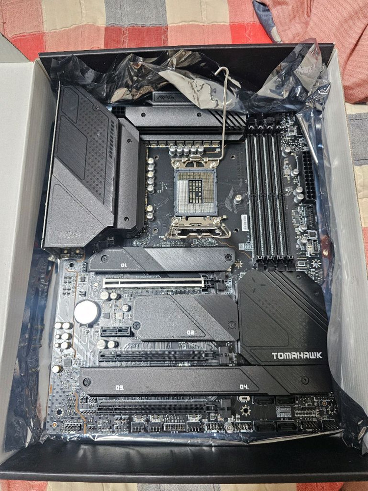 MSI MAG z690 토마호크 WIFI 메인보드 이미지
