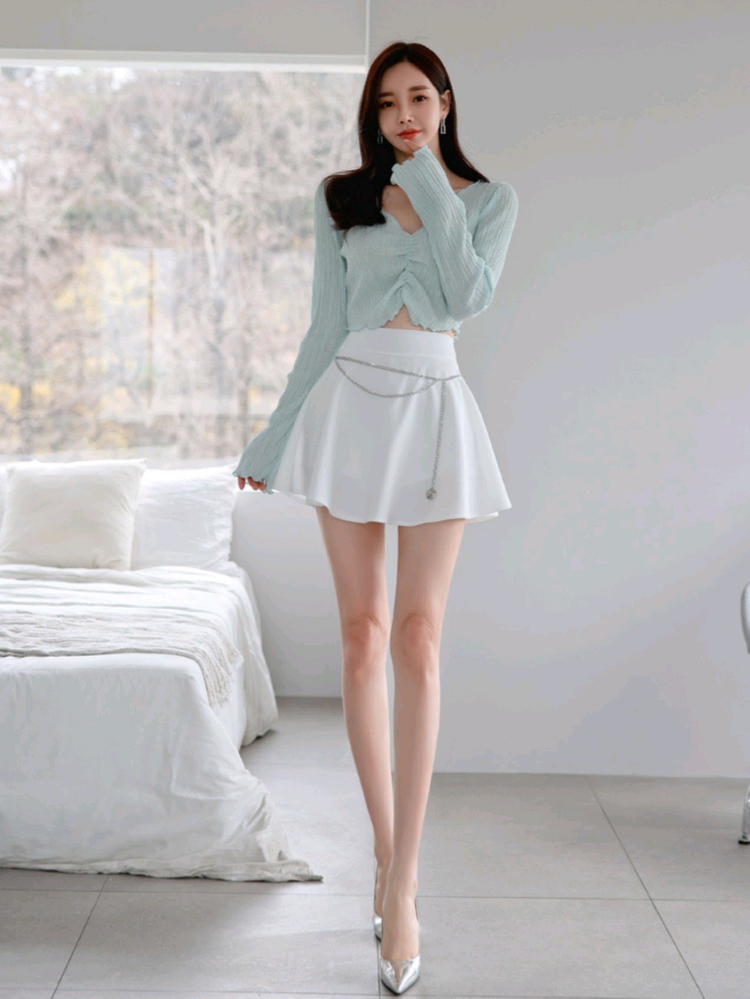 티나니 프릴티셔츠 체인 플레어 스커트 셋업 이미지
