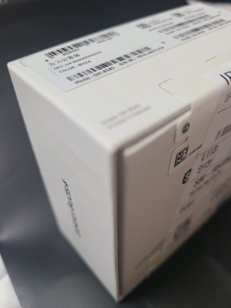 삼성 갤럭시 버즈4 (SM-R540, 미개봉) 이미지