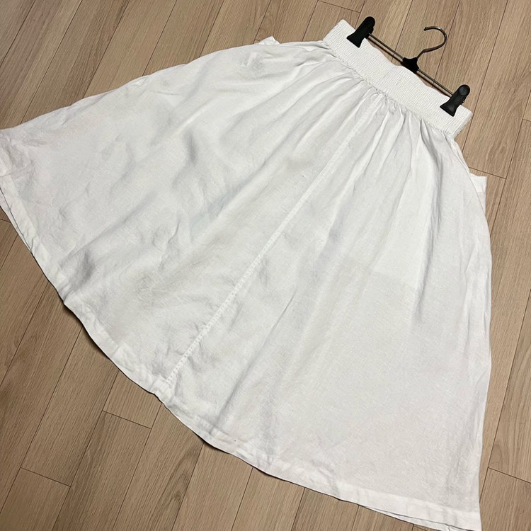 도나카란뉴욕 DKNY 린넨100% 밴딩 플레어 스커트 롱치마 화이트 흰색 휴가룩 휴양지 여행룩 이미지