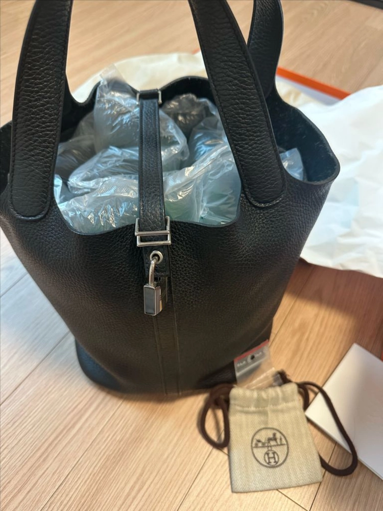 에르메스 피코탄22+샤넬 보이백 미듐 - 안심되는 중고거래