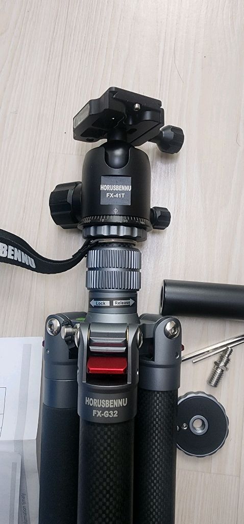루스벤누 FX-G32 카본 삼각대 + FX-41T 볼헤드 판매합니다 이미지