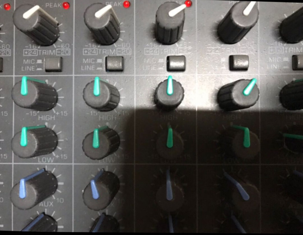 interM RMX-1426 믹싱 콘솔 이미지