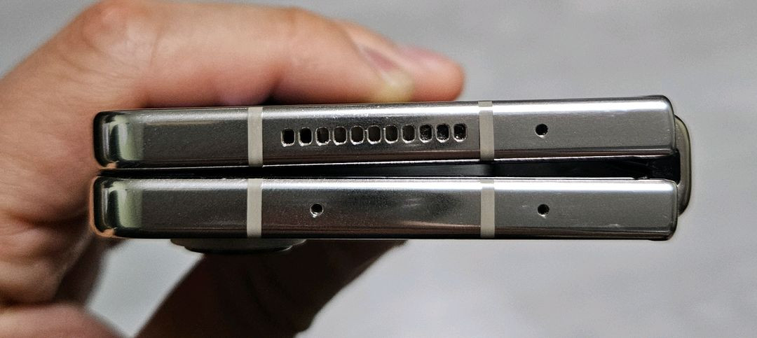 갤럭시 Z폴드4 베이지 256GB 싸게 팝니다. 이미지