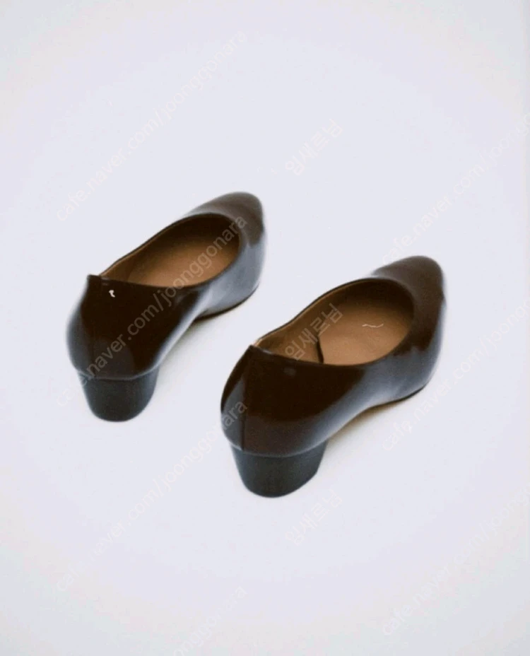 레디투웨어 알투더블유 R2W Duna leather Pumps 두나 가죽 펌프스 240 브라운 새상품 가격인하 이미지