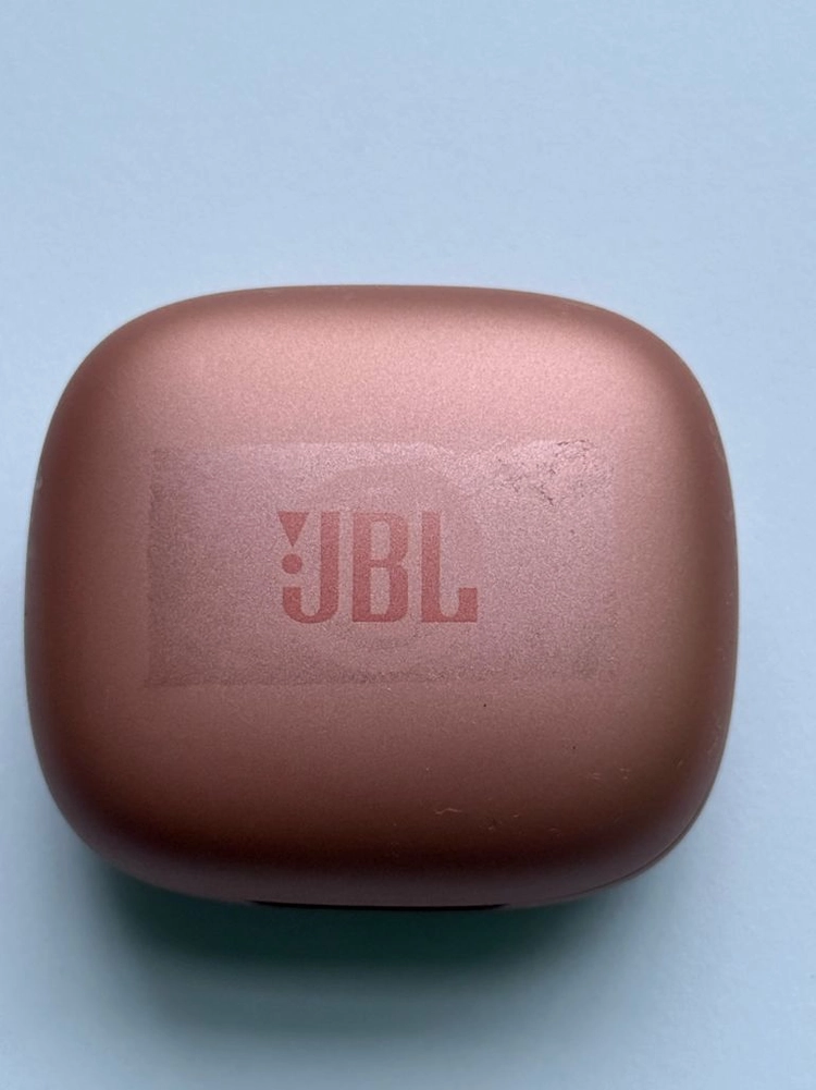 JBL LIVE PRO2 이어폰 이미지