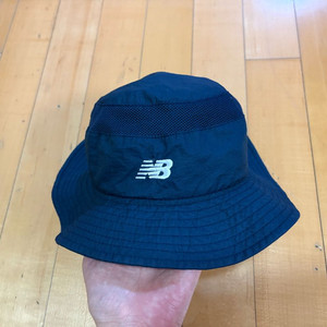 뉴발란스키즈 여름 버킷햇 네이비 이미지