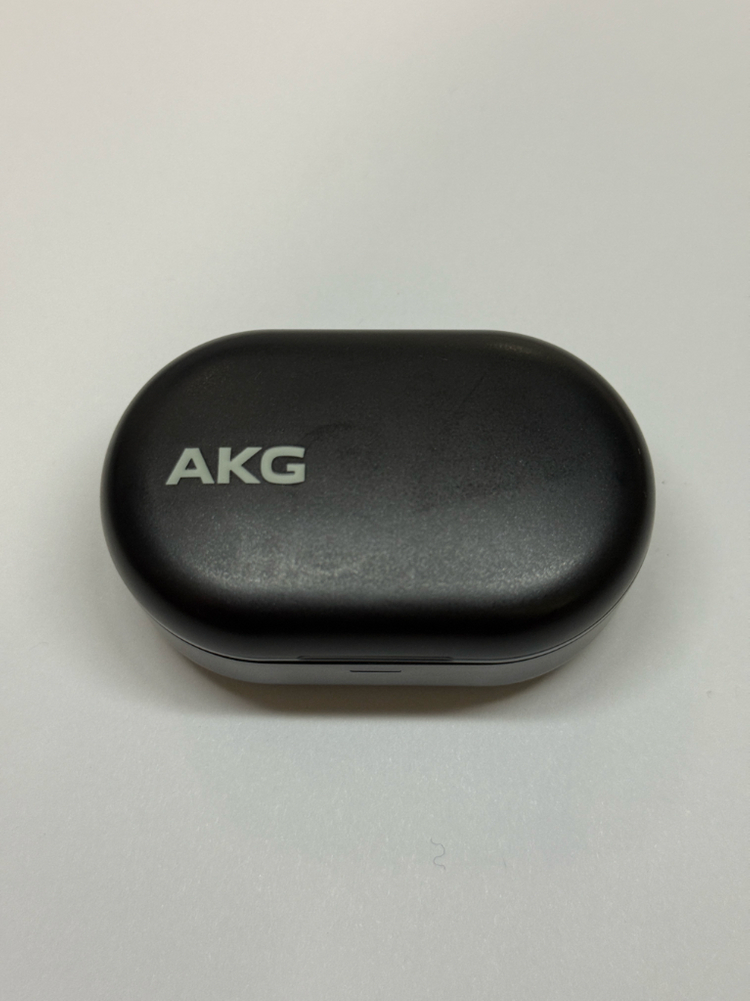 AKG N5 하이브리드 이어폰 이미지