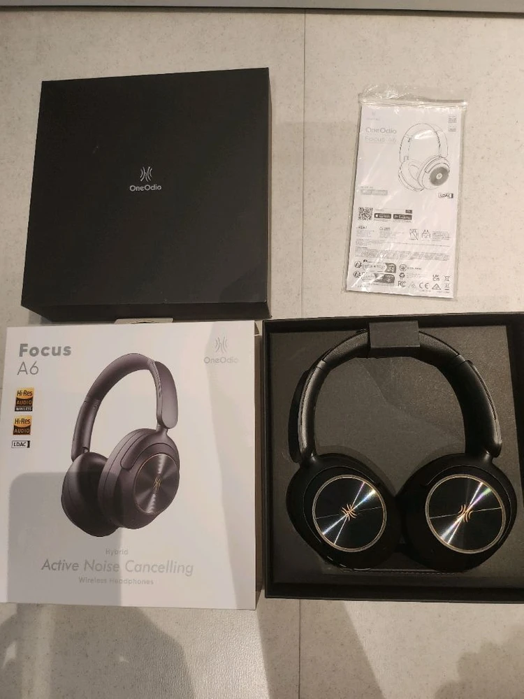블루투스 해드폰 oneodio focus A6 이미지