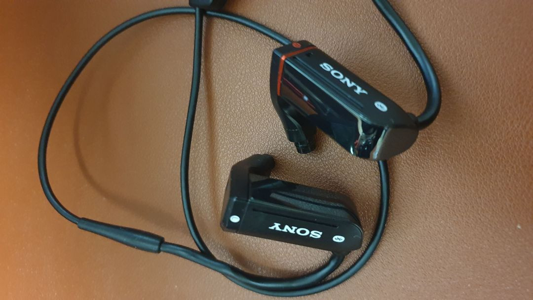 SONY 소니 XBA-BT75 BA 블루투스 이어폰 이미지