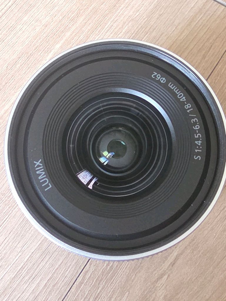 파나소닉 루믹스 S 18 40mm 렌즈 판매합니다. 이미지