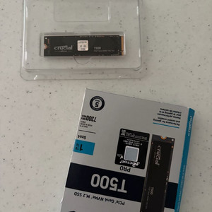 크루셜 t500ssd 1tb 팝니다 정품 이미지
