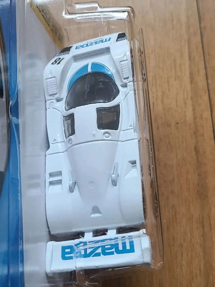 핫휠 마쯔다 787B 백색 이미지