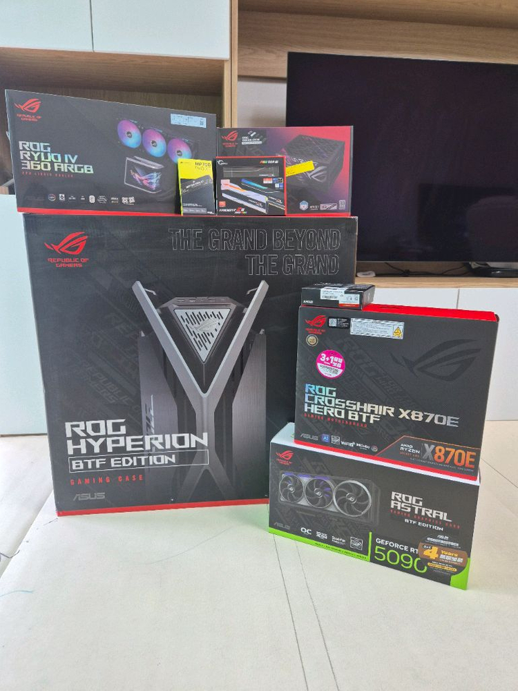 최근조립 거의 새상품 9950X3D,5090 아스트랄 BTF,GR701 BTF 고사양PC 판매 영수증,박스포함 이미지