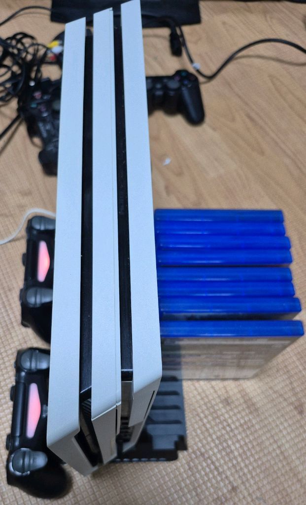 멀티독(패드충전,쿨링팬,타이틀거치대) 이미지