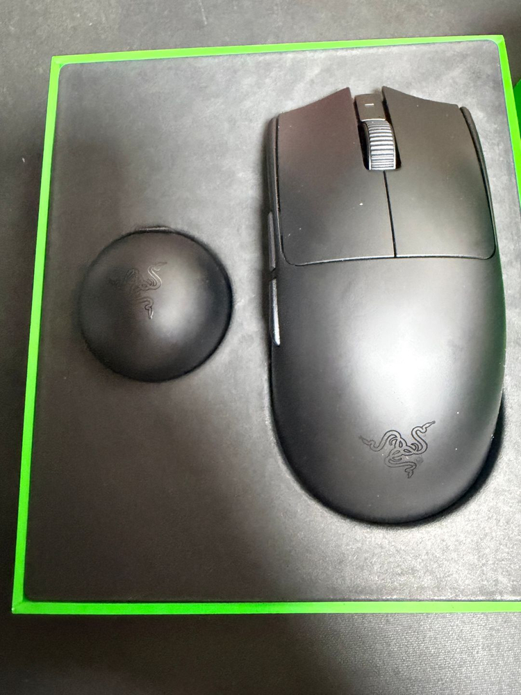Razer 바이퍼 v4pro(블랙)(단순개봉) 이미지