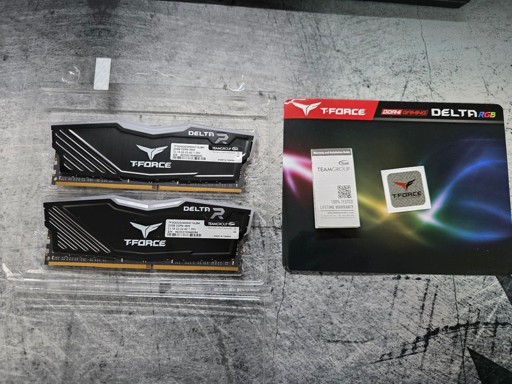 TeamGroup T-Force DDR4-3600 CL18 Delta RGB 64GB (32x2) 이미지