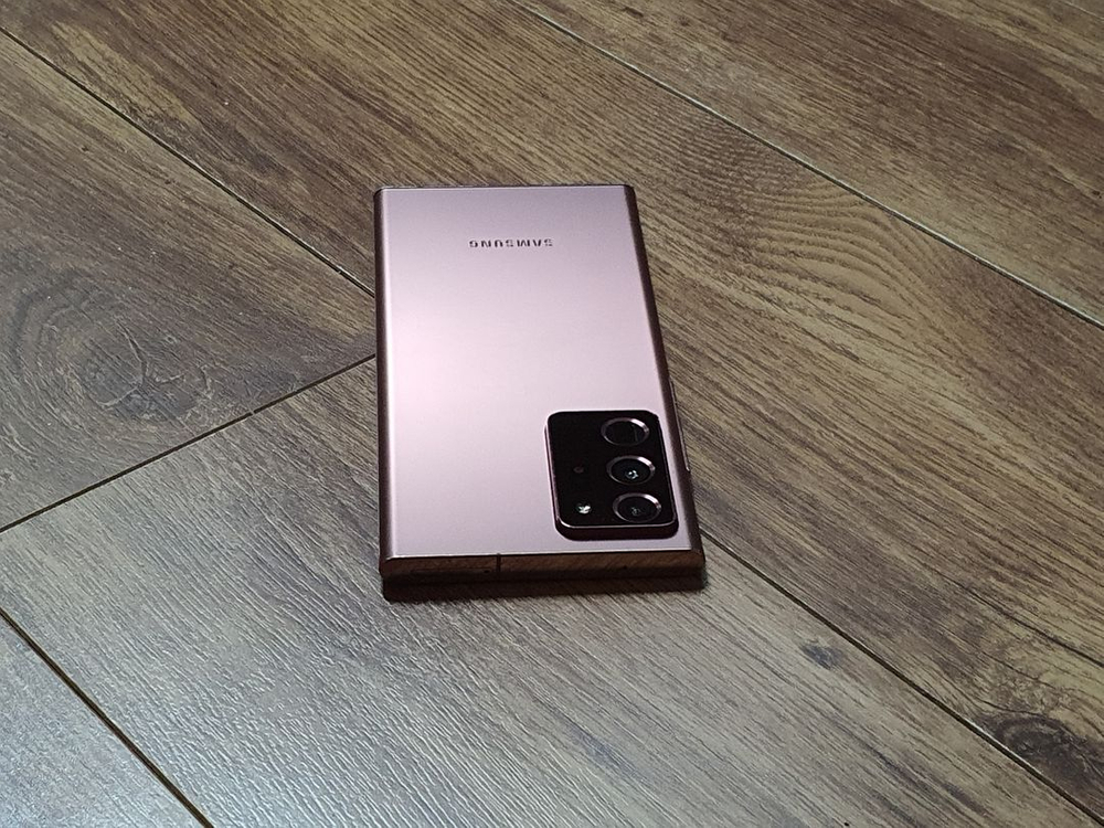 갤럭시 노트20 울트라 이미지