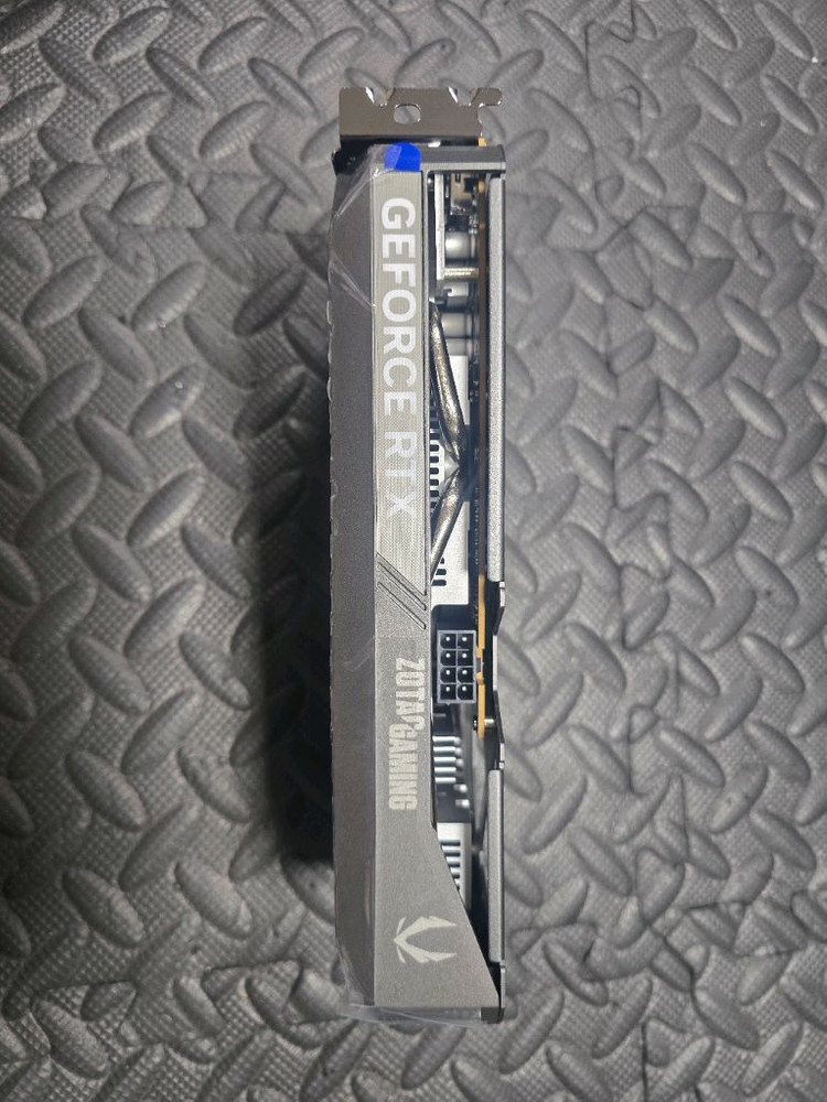 (안산/시흥)인텔 i5-12400F, RTX 5060 게이밍 컴퓨터 본체 판매 합니다. 이미지