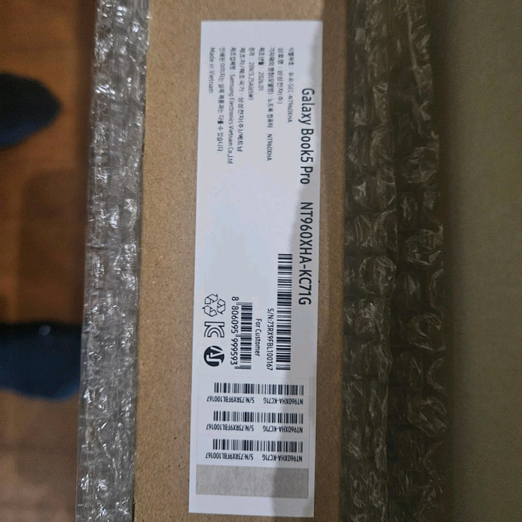 미개봉 삼성 갤럭시 북5 Pro NT960XHA-K71AG 이미지