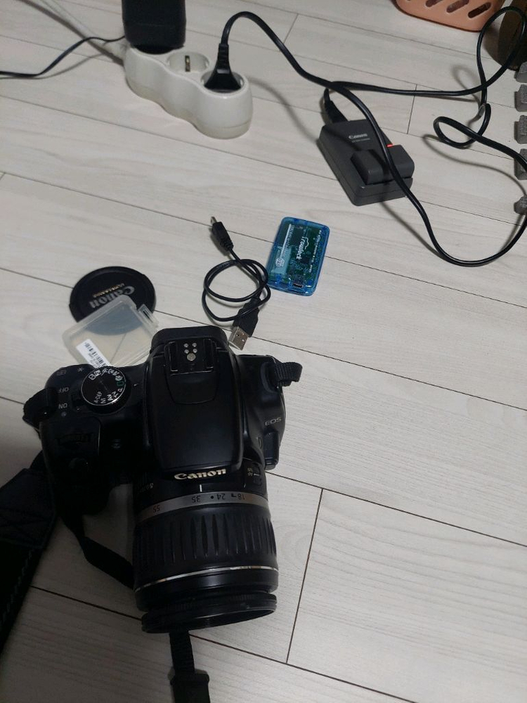 DSLR 카메라 EOS 캐논 카메라 400D 이미지